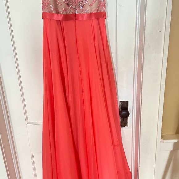 NWT sherri hill formal size 8 - Picture 4 of 4